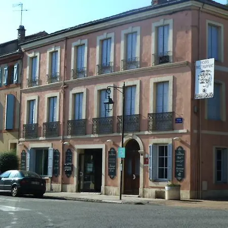 Le Luxembourg Hotel